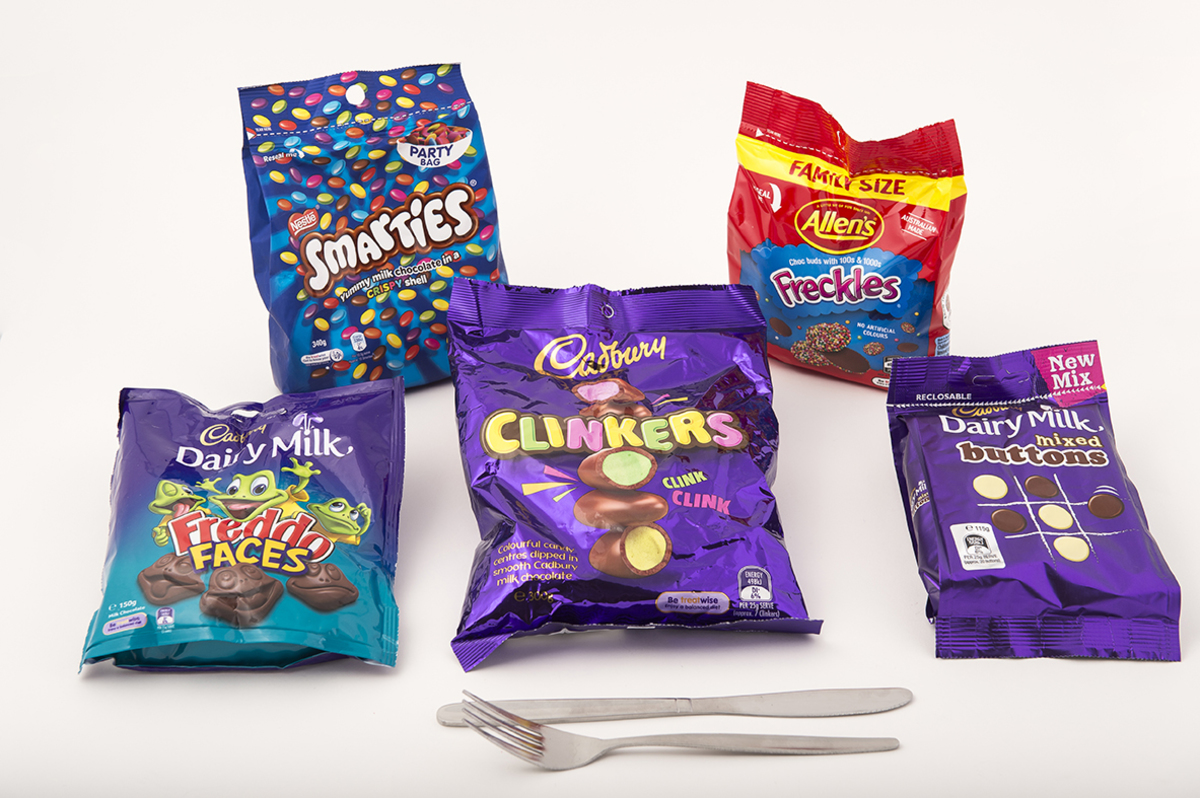 Australian Chocolates in a bag (smarties, fredo faces, clinkers, buttons, freckles)